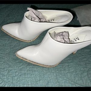⚡️Mackin J Rhinestone Mule